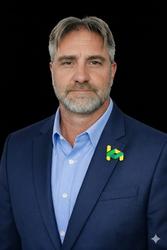 Donavan Stander, estate agent