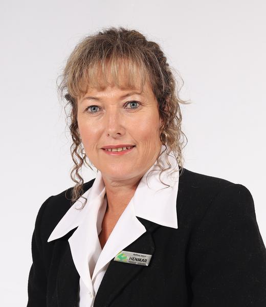 Rothea Steyn, estate agent