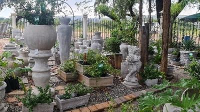 Commercial Property For Sale in Magaliesmoot Ah, Pretoria