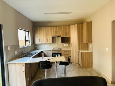 Townhouse For Sale in Witbank Central, Witbank
