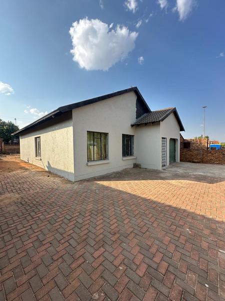 House For Sale in Mhluzi, Middelburg